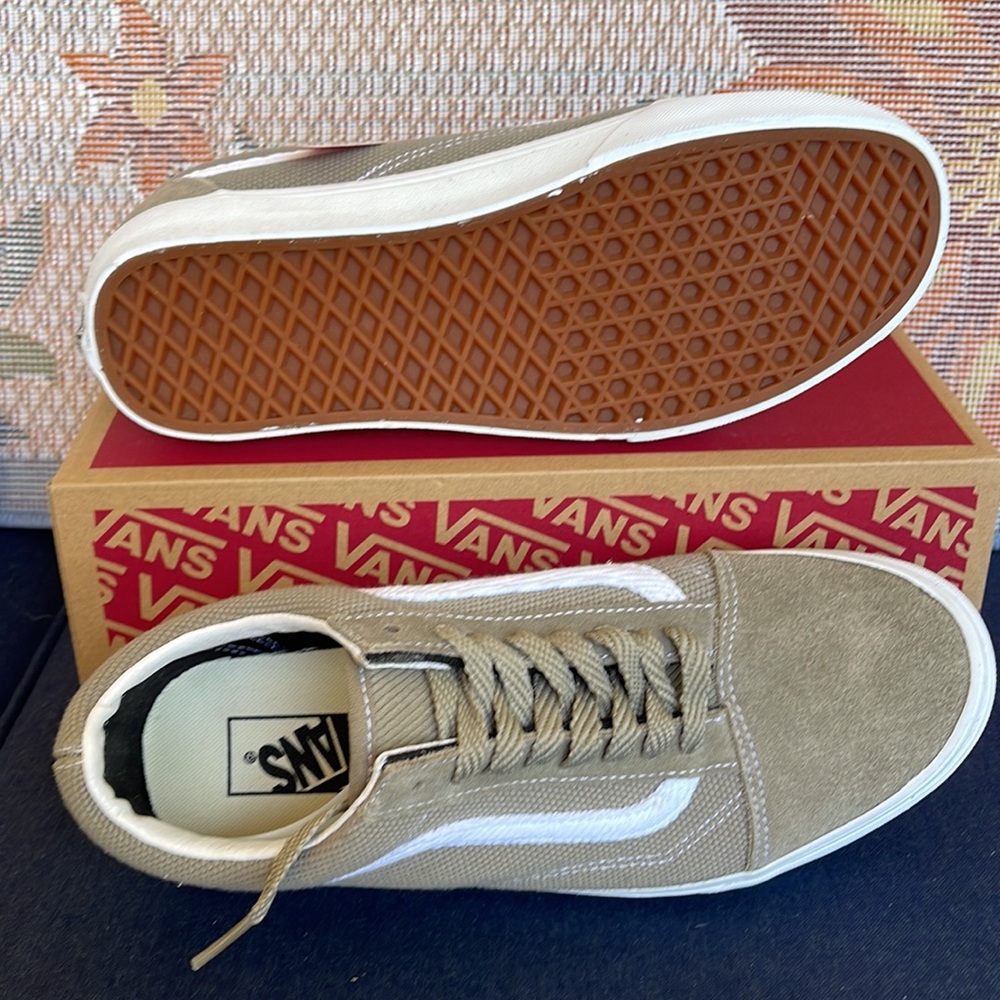 Vans Old Skool
Textured Overland Trek
VNOA4BW2BLV
WMNS sneakers - Picture 4 of 16
